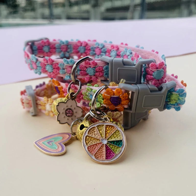 Fashion Rainbow Flower Cat Collar with Bell Kitten Puppy Necklace Adjustable Buckle Colorful Lace Kitten Collar Dog Accessories